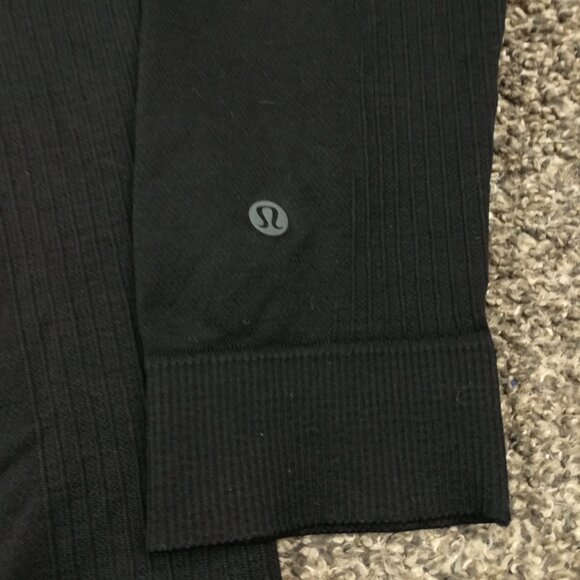 Lululemon Mens Engineered Warmth Black 1/2 Zip Pullover Size Large Wool Blend - Picture 3 of 9